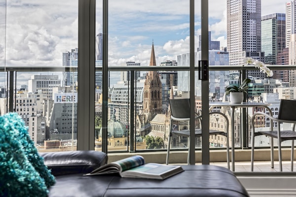 Apartamento premium, 3 quartos, sacada (Floors 16-26, Kitchen) | Vista do quarto