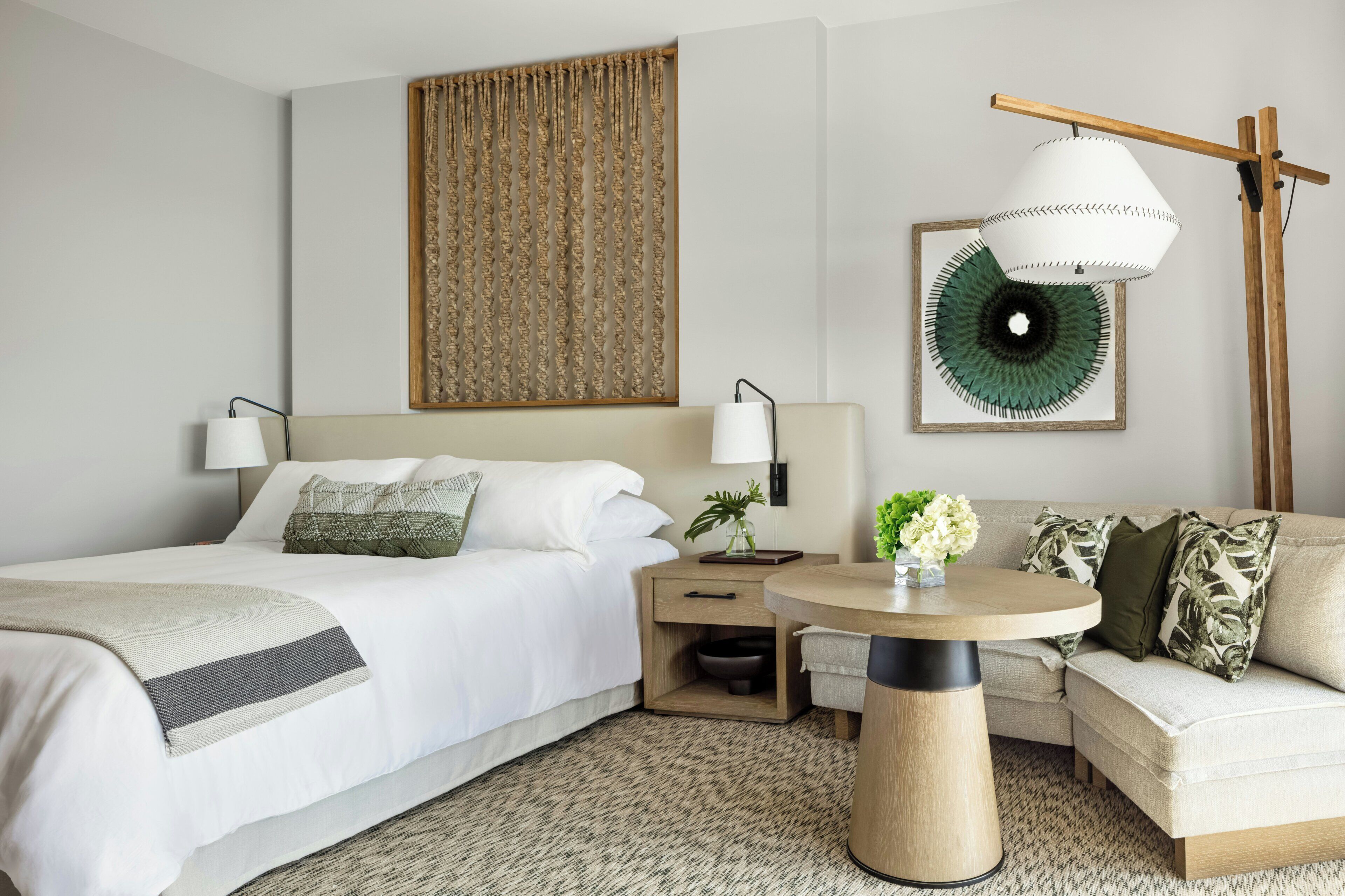 Premium bedding, minibar, in-room safe, iron/ironing board