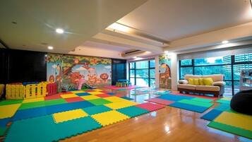 Children’s play area – indoor