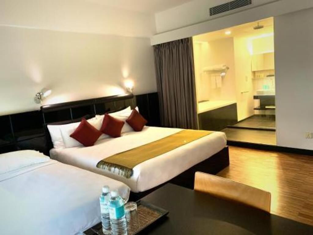 Ropa de cama de alta calidad y camas con efecto memoria 