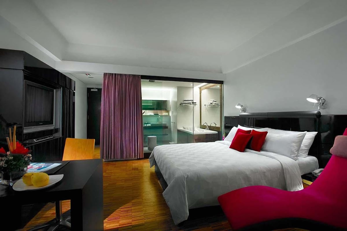 Premium bedding, memory foam beds, in-room safe, desk