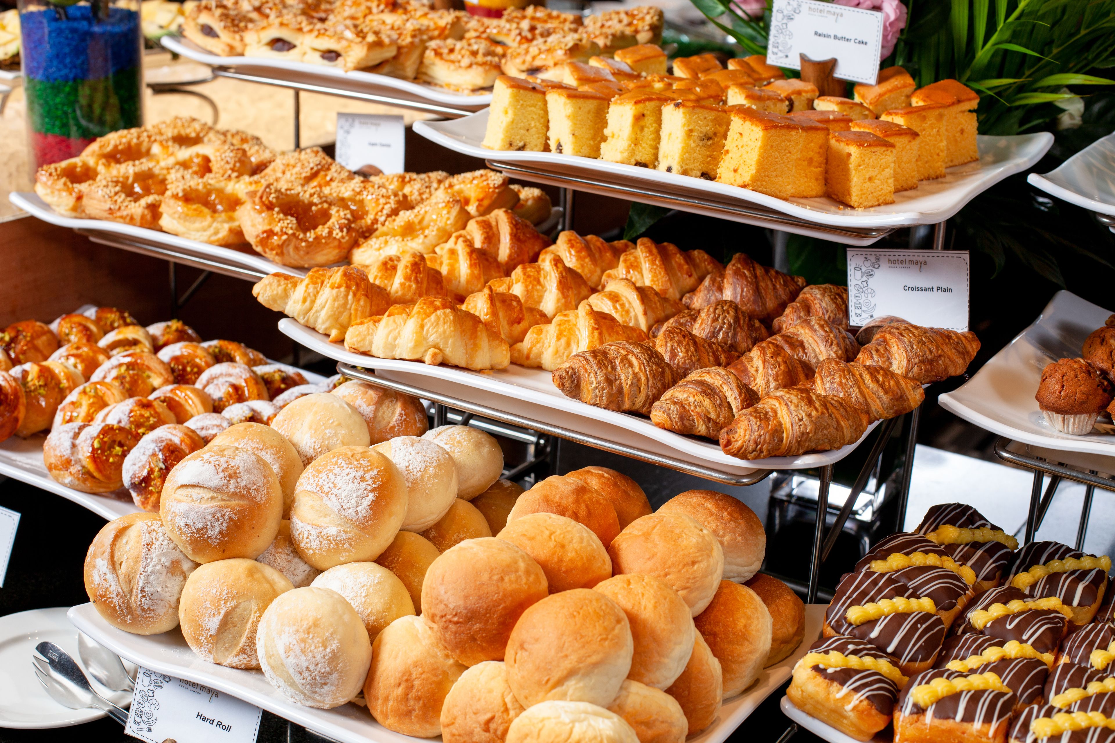 Daily local cuisine breakfast (MYR 58 per person)