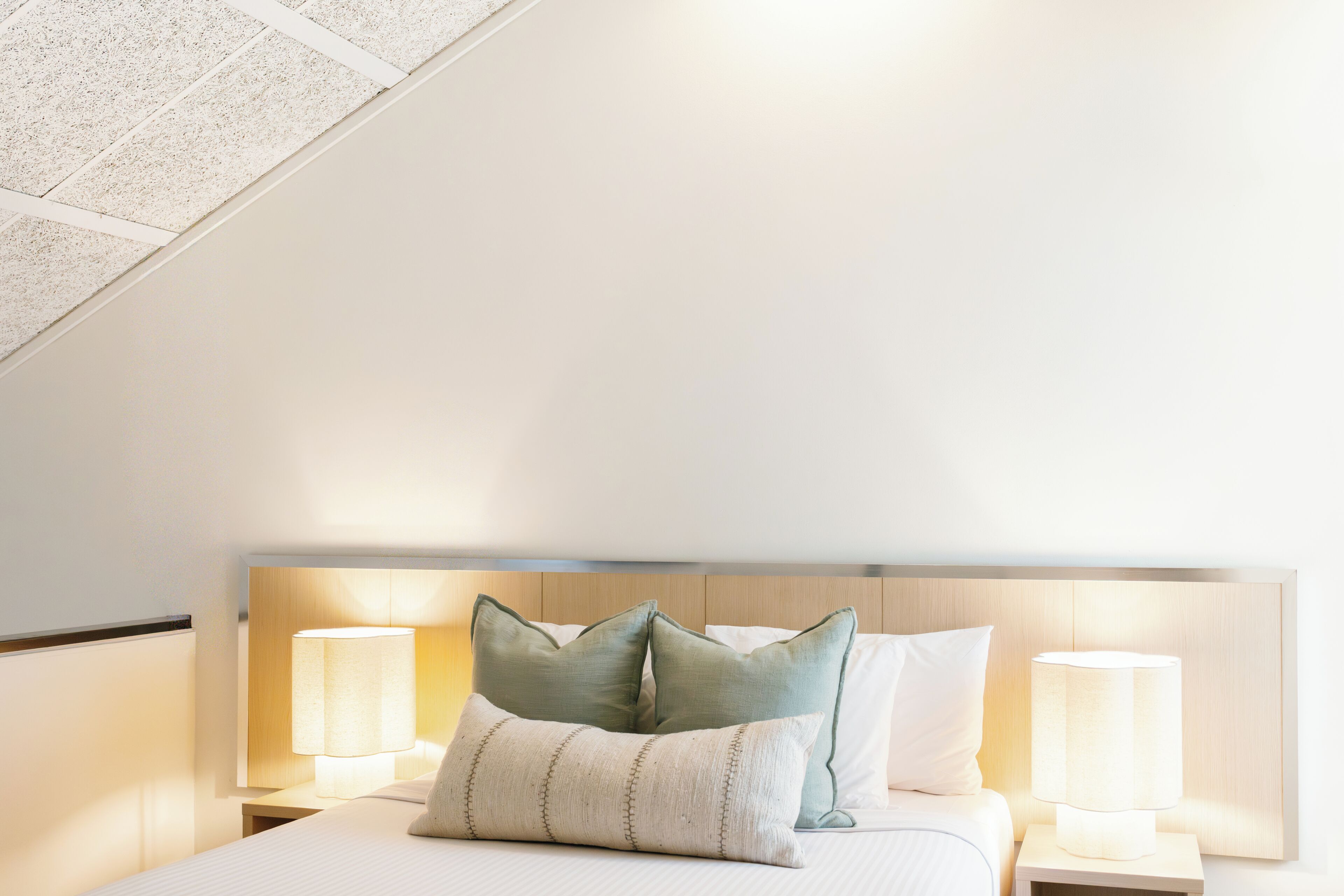 In-room safe, iron/ironing board, free WiFi, bed sheets