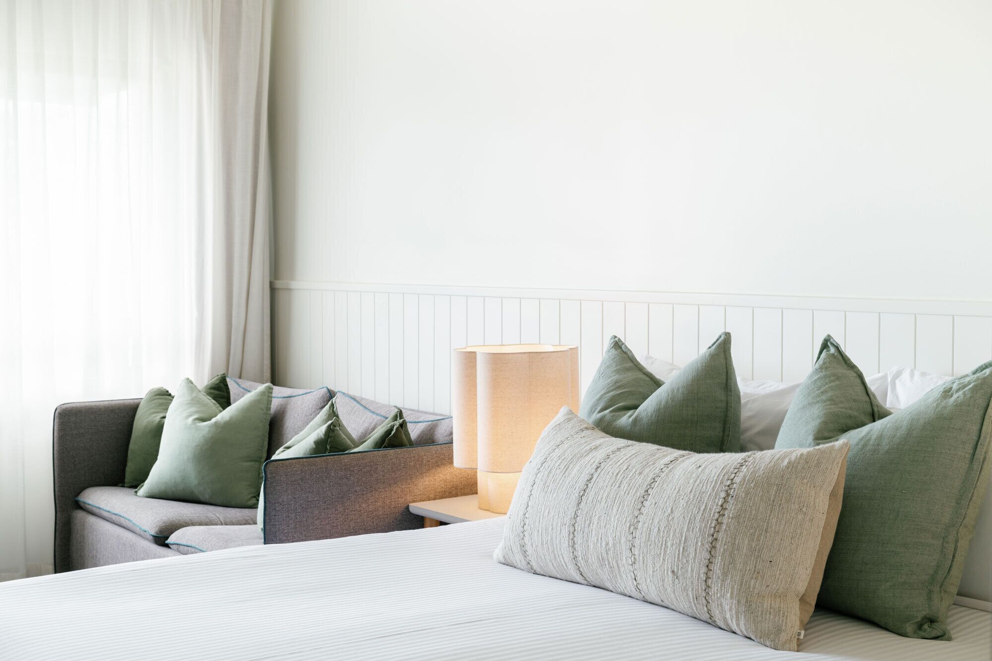 Caixa forta a l'habitació, planxa i posts de planxar i wifi gratuïta 