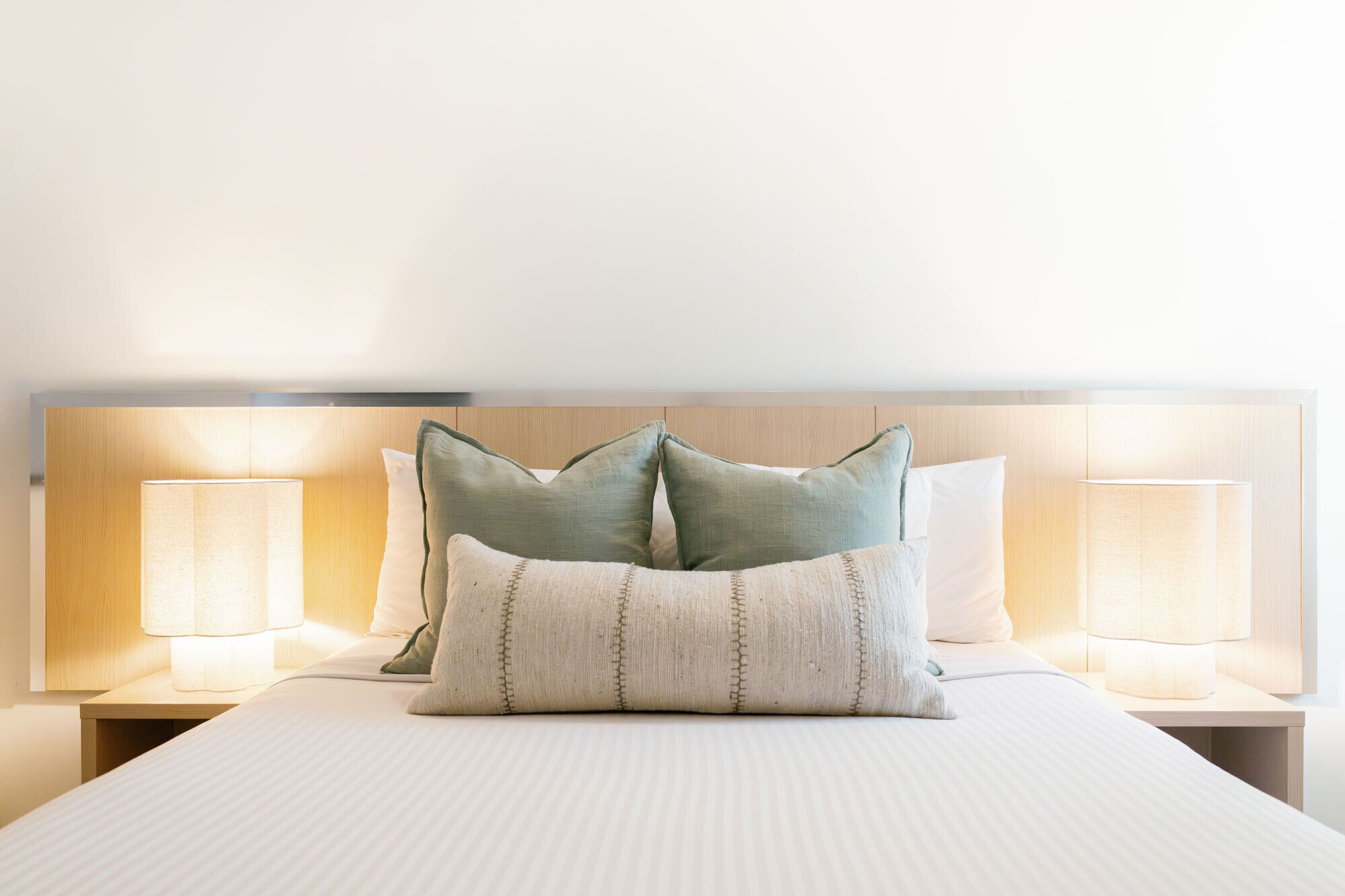 Caixa forta a l'habitació, planxa i posts de planxar i wifi gratuïta 