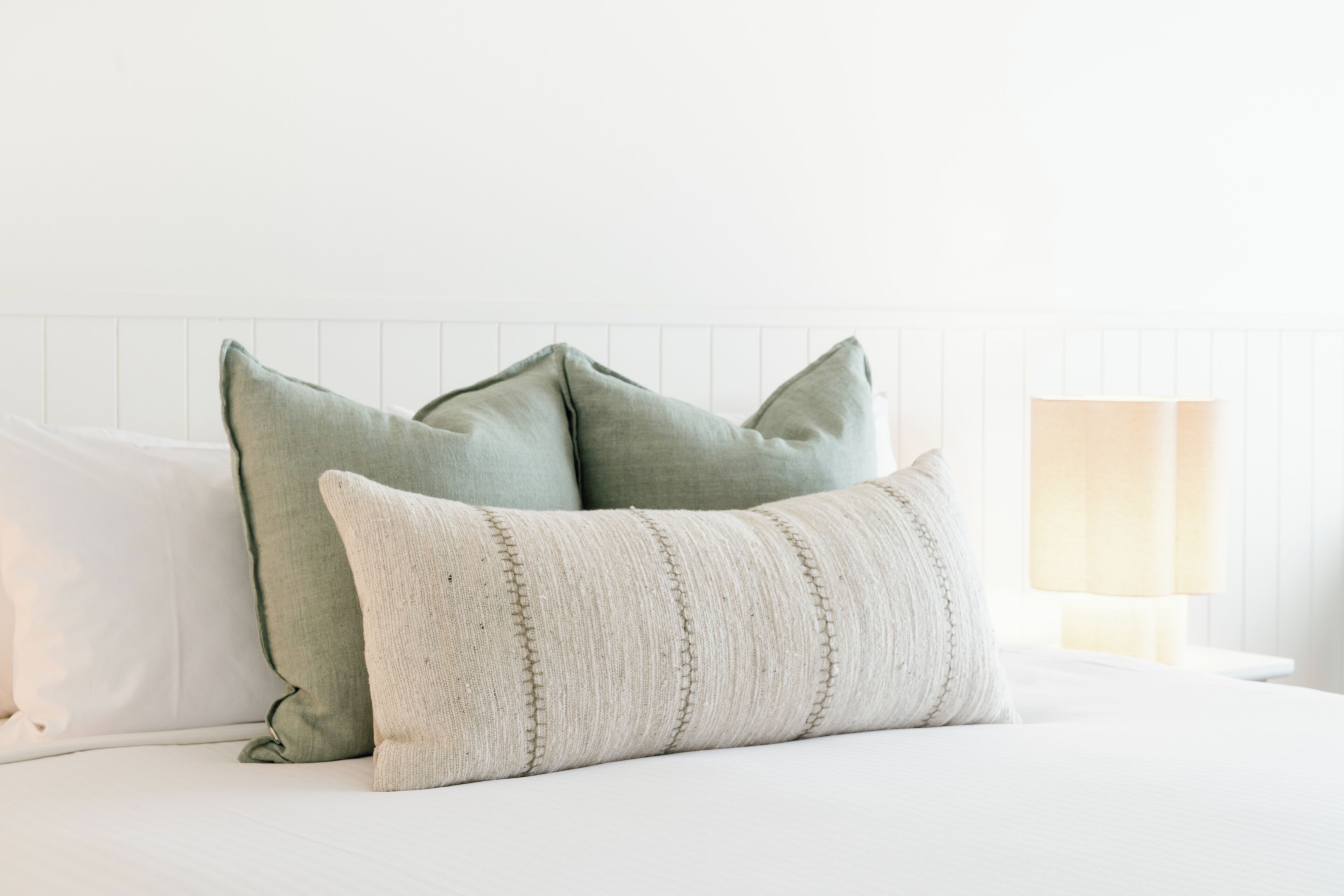 Coffres-forts dans les chambres, fer et planche à repasser