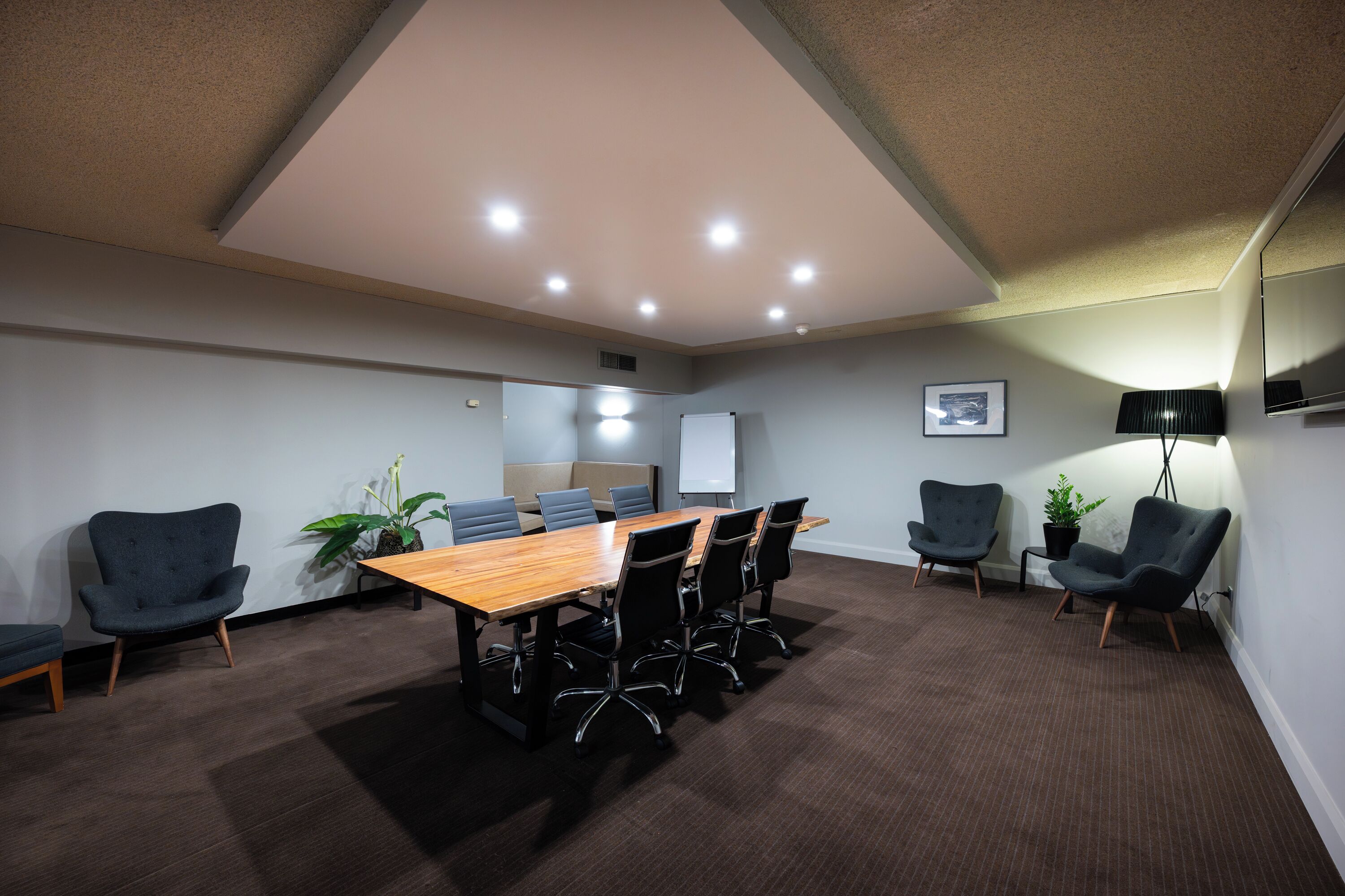 Photo - Belconnen Way Hotel & Serviced Apartments
