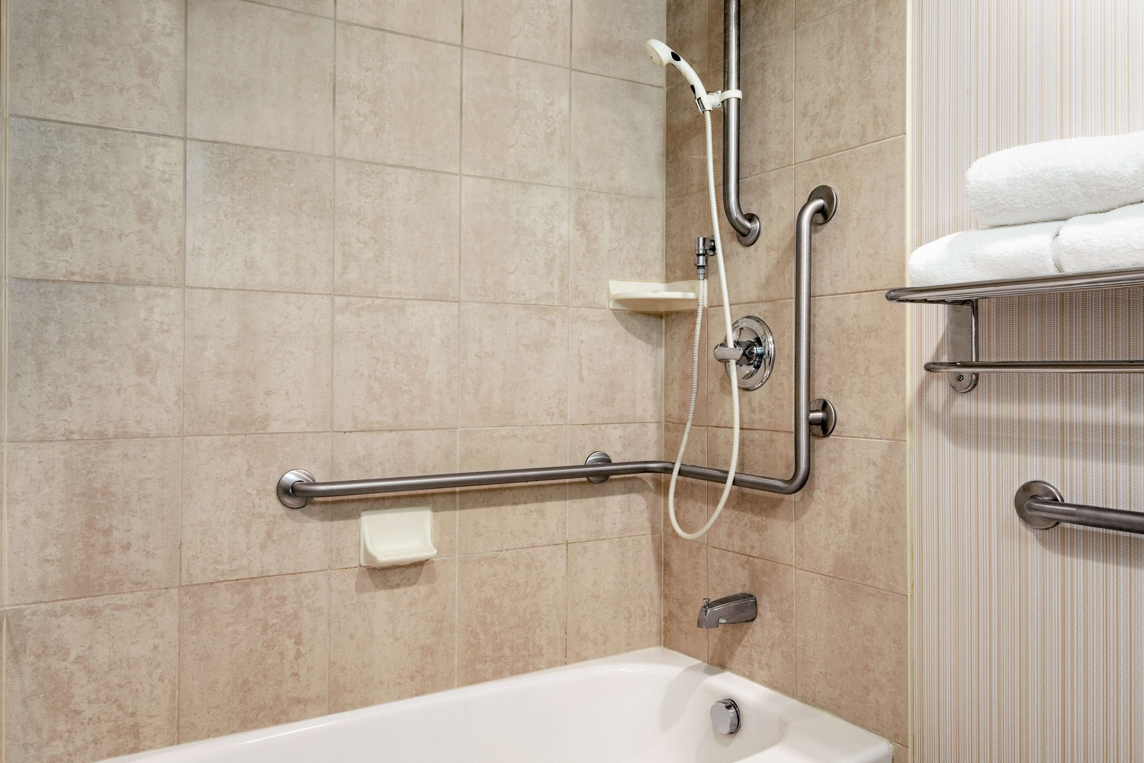 room, 1 king bed, accessible | bathroom | free toiletries, hair dryer, towels, soap