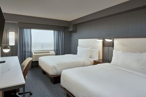 Standard Room, 2 Queen Beds, Non Smoking | 1 bedroom, minibar, in-room safe, desk