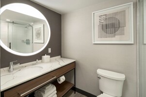 Minibar, in-room safe, desk, blackout drapes