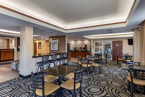 Desayuno buffet incluido todos los días