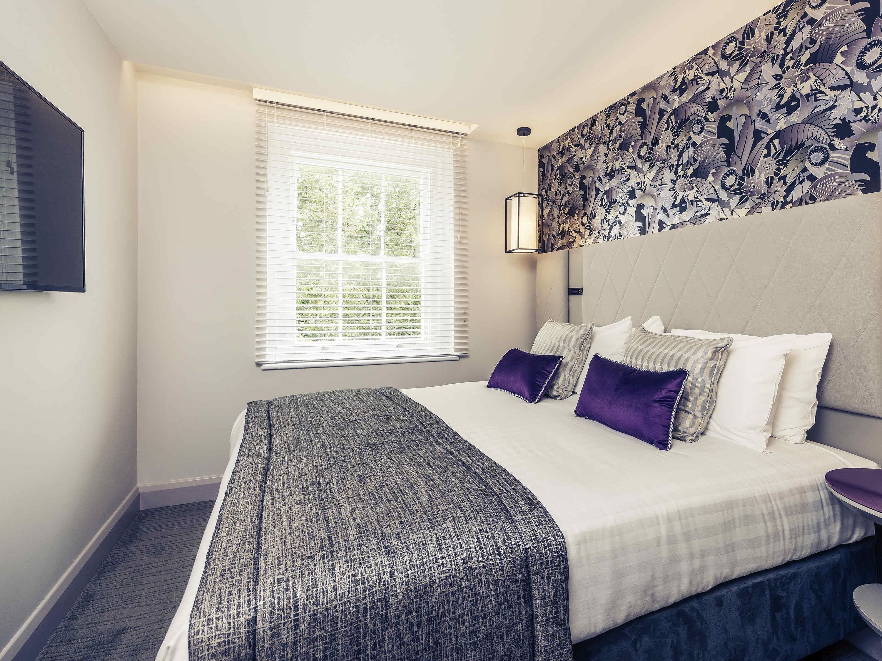 Standaard kamer, 1 kingsize bed | Een minibar, een kluis op de kamer, individueel gedecoreerd