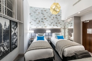 Standard Twin Room, 2 Single Beds | Minibar, in-room safe, individually decorated, individually furnished