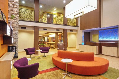 Fairfield Inn & Suites by Marriott Lombard