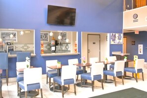 Desayuno buffet incluido todos los días