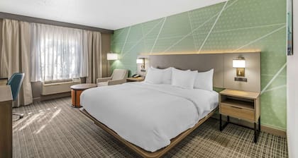 Comfort Inn & Suites Louisville Airport Fair & Expo