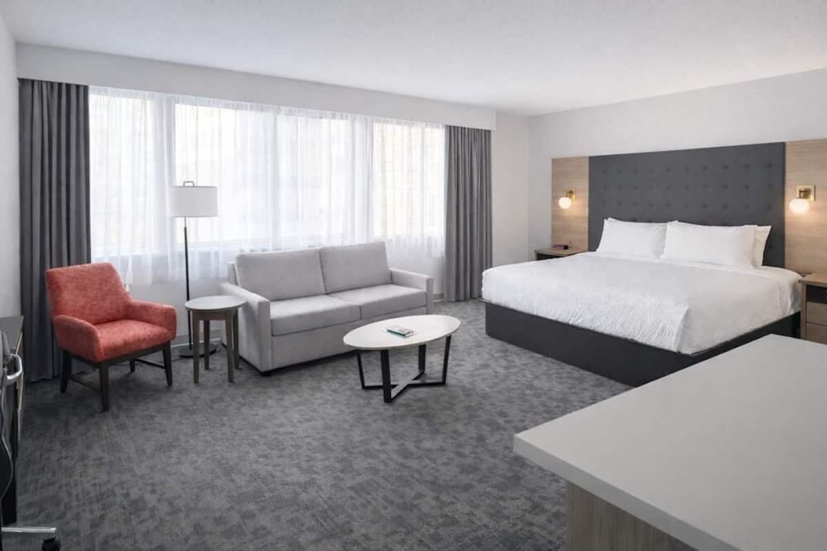In-room safe, desk, laptop workspace, blackout drapes