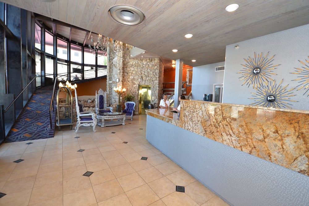 Sea Club Resort