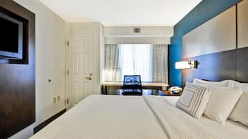 1 habitación, ropa de cama de alta calidad y escritorio