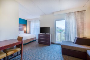 Desk, iron/ironing board, free cots/infant beds, free WiFi