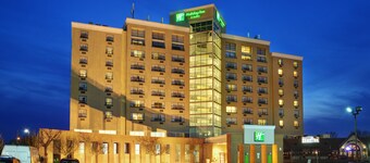 Holiday Inn Hotel & Suites London by IHG