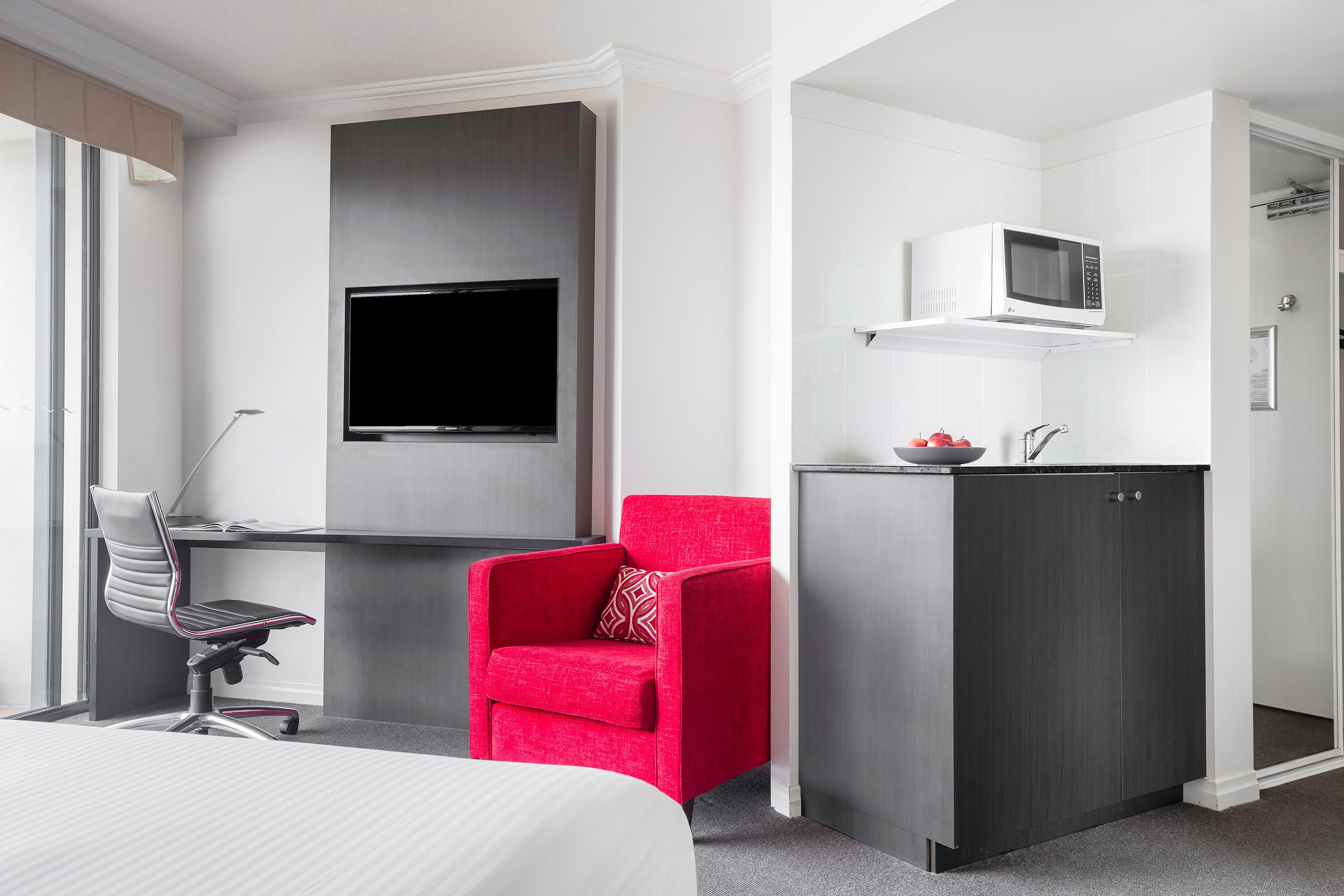 in-room safe, individually furnished, desk, soundproofing