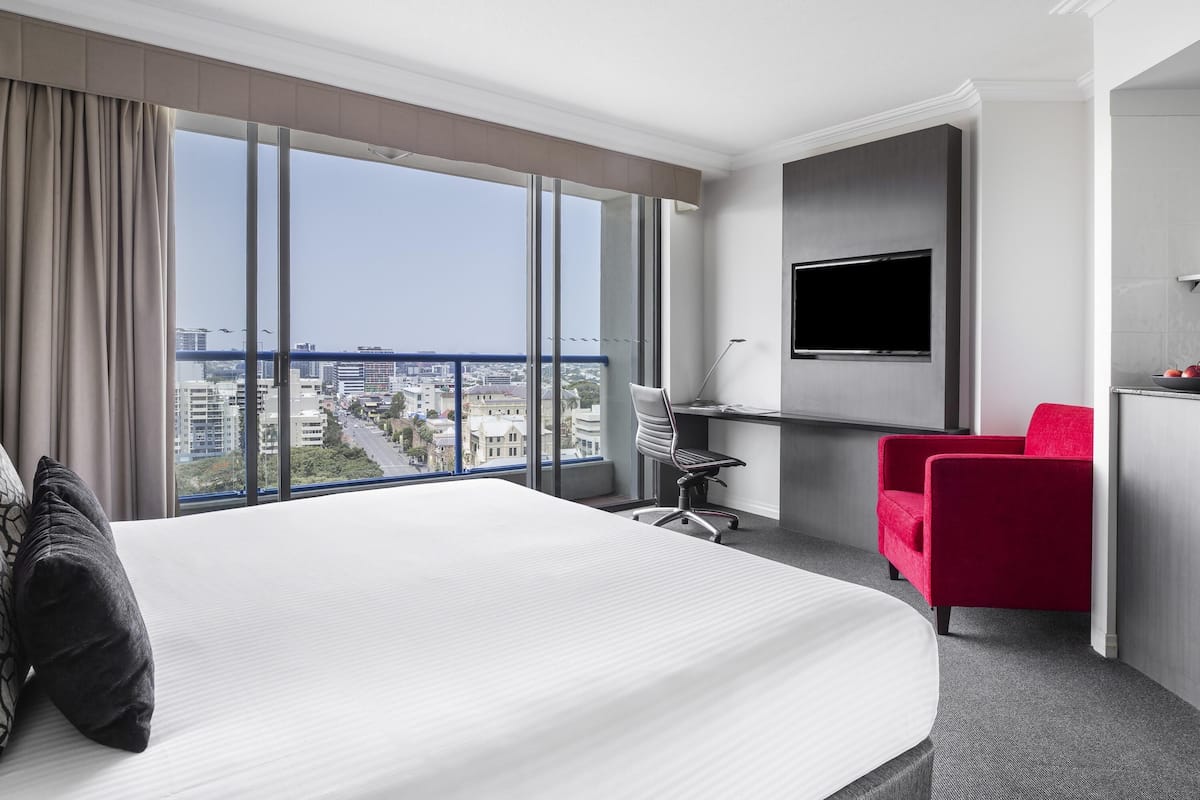 ルーム (Hotel) | セーフティボックス (室内)、デスク、防音設備、アイロン / アイロン台