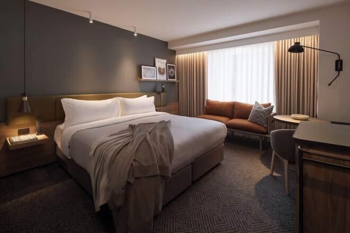 Hochwertige Bettwaren, Pillowtop-Betten, Minibar, Zimmersafe
