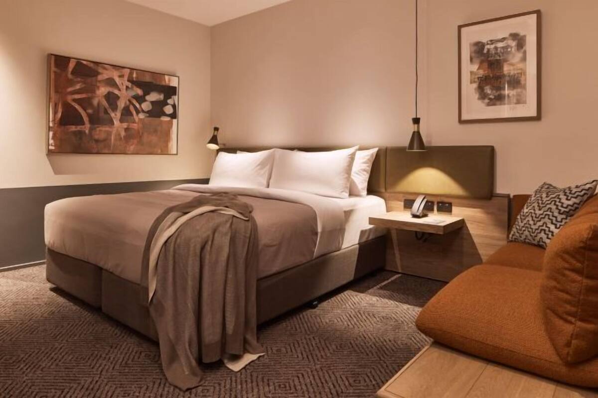 Hochwertige Bettwaren, Pillowtop-Betten, Minibar, Zimmersafe