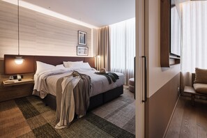 Rydges Executive Suite  | 1 bedroom, premium bedding, pillowtop beds, minibar