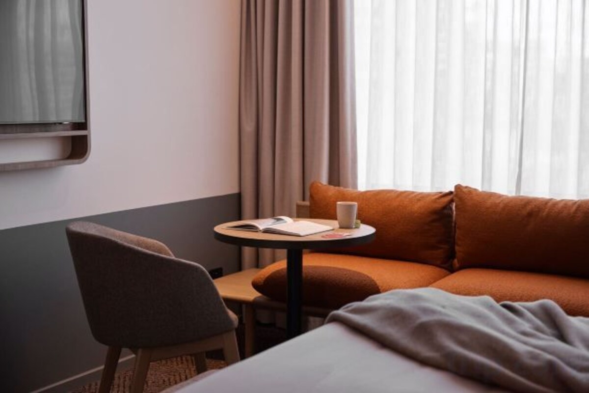 Premium bedding, pillow-top beds, minibar, in-room safe