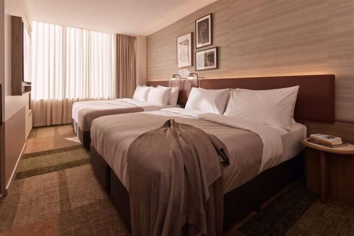 1 bedroom, premium bedding, pillowtop beds, minibar