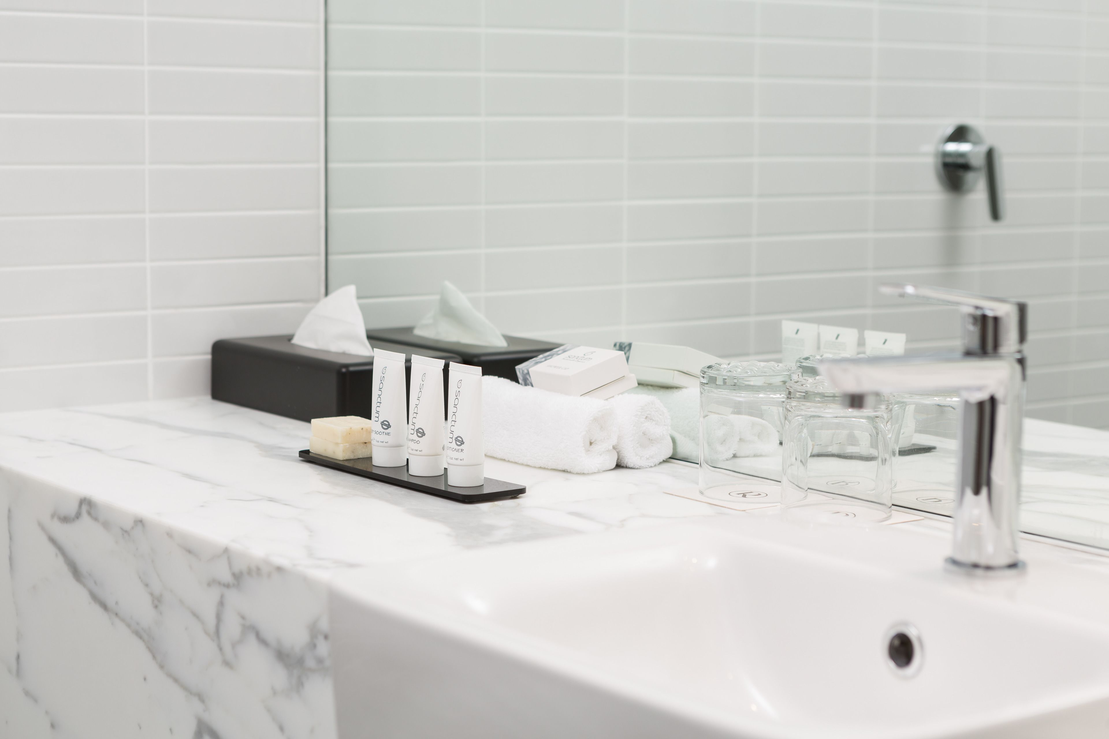 panoramic suite | bathroom | eco-friendly toiletries, hair dryer, towels, soap