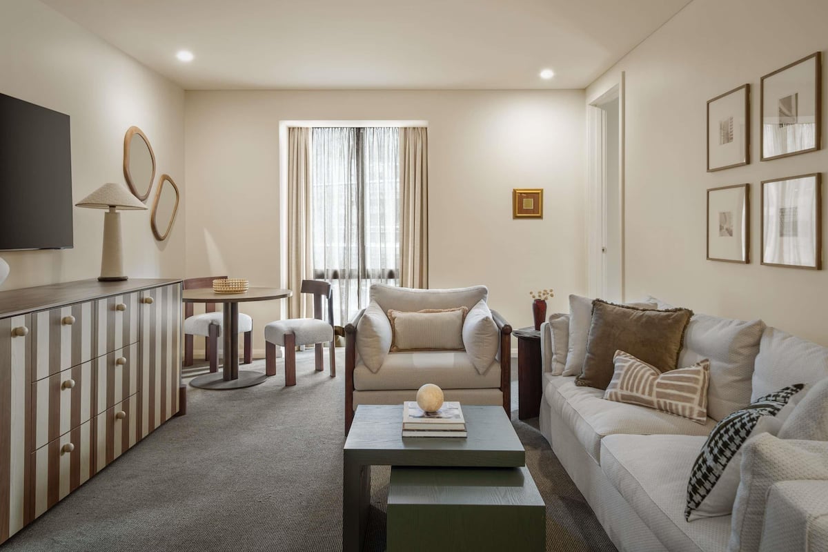 PRESTIGE SUITE, Club Sofitel Access, 1 King Siz e Bed, Separate Living Room | Premium bedding, minibar, in-room safe, desk