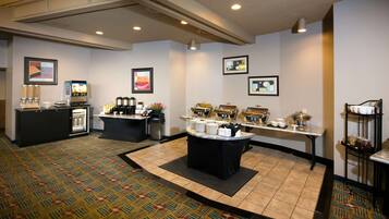 Daily buffet breakfast for a fee