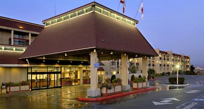 Red Lion Hotel Eureka