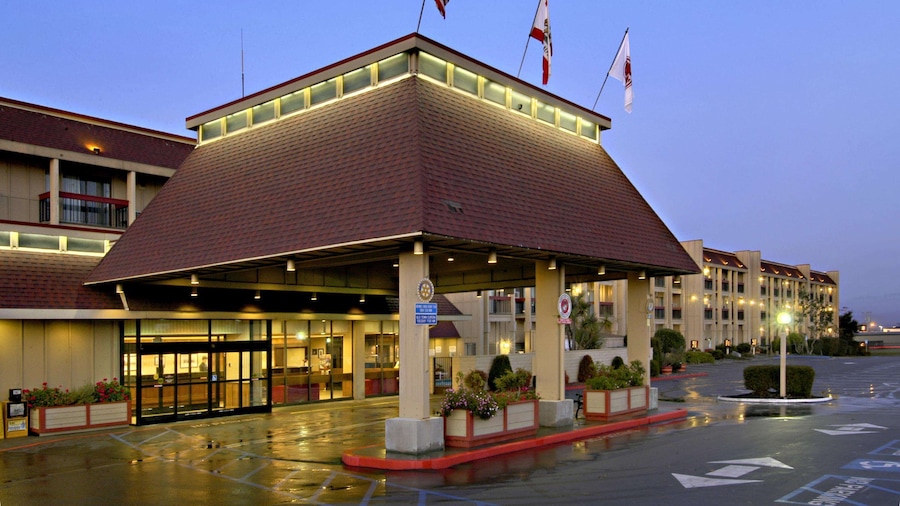 Red Lion Hotel Eureka