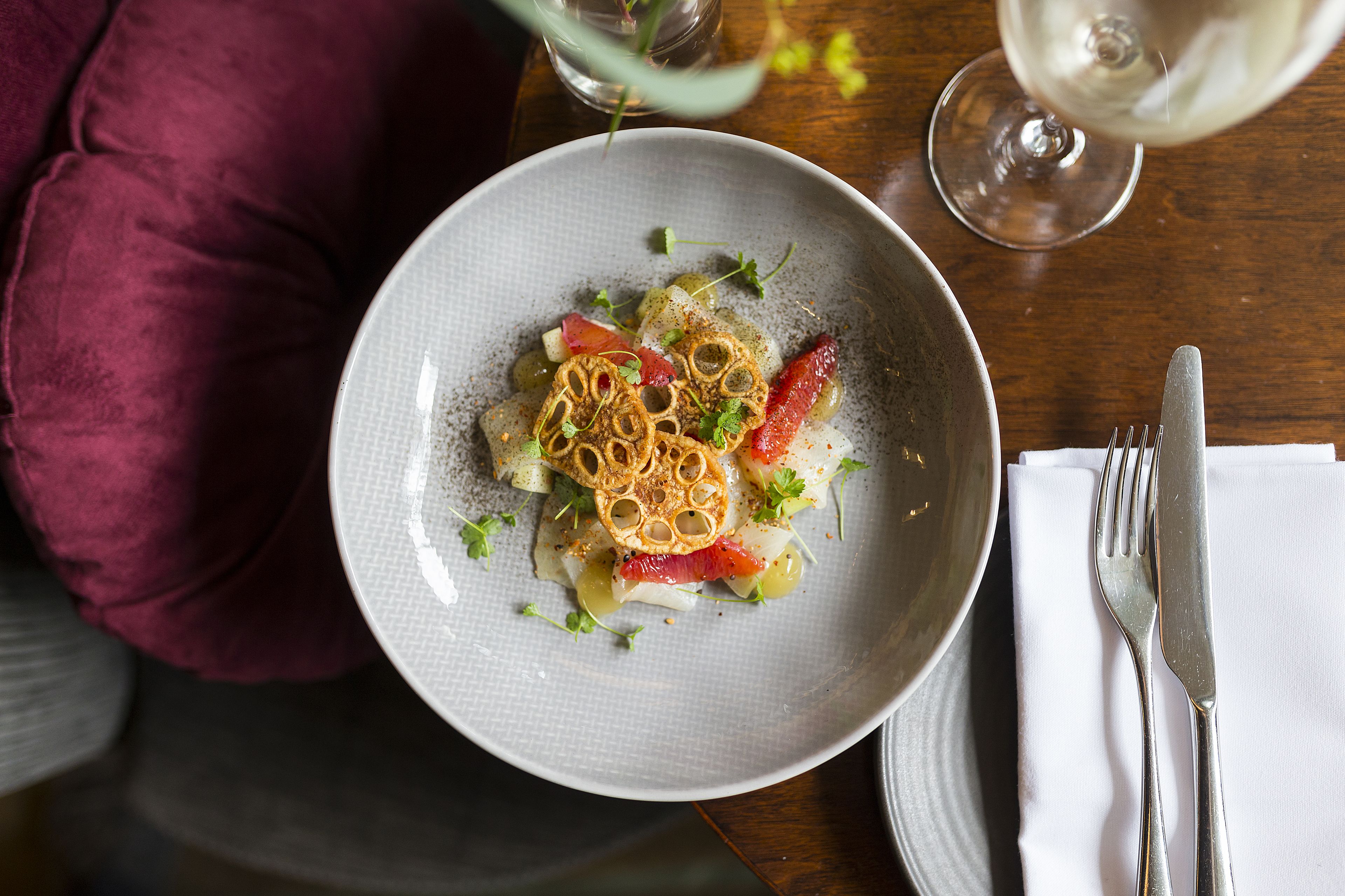 breakfast, lunch and dinner served