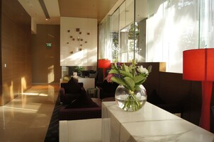 Sala de estar en el lobby