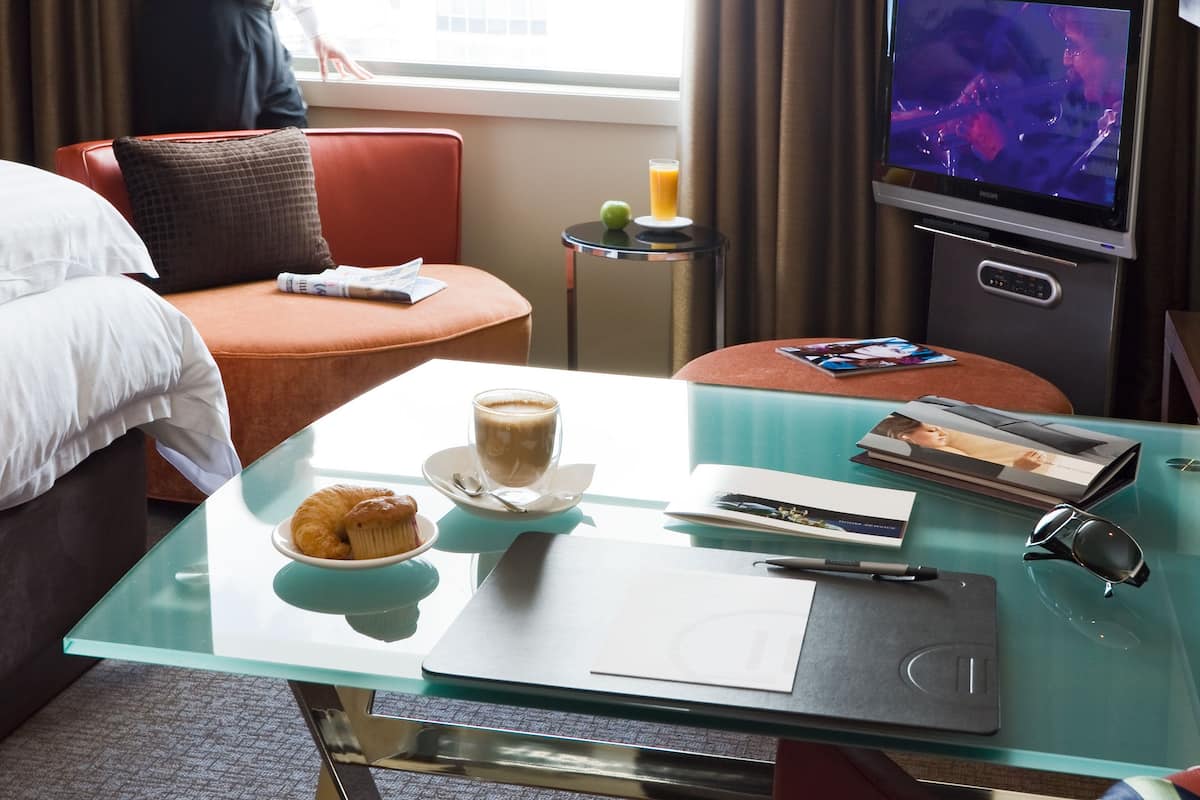Premium bedding, minibar, in-room safe, desk