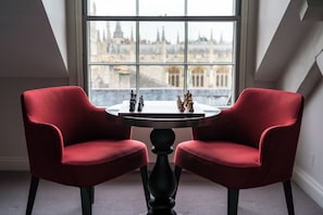 Junior Suite | Egyptian cotton sheets, premium bedding, free minibar items