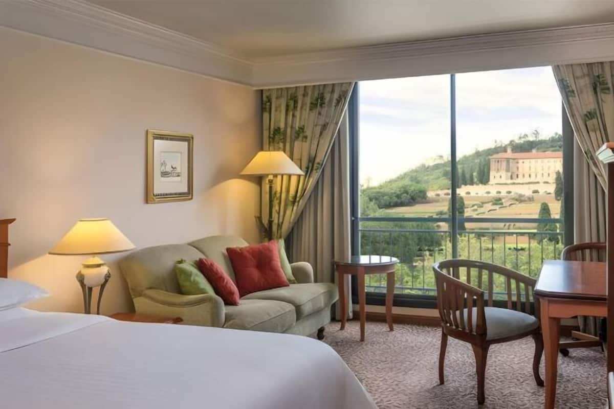 1 habitación, ropa de cama de alta calidad, edredón y minibar