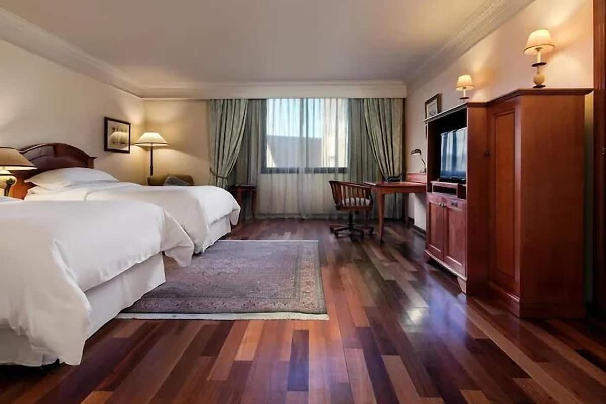 Ropa de cama de alta calidad, edredón y minibar