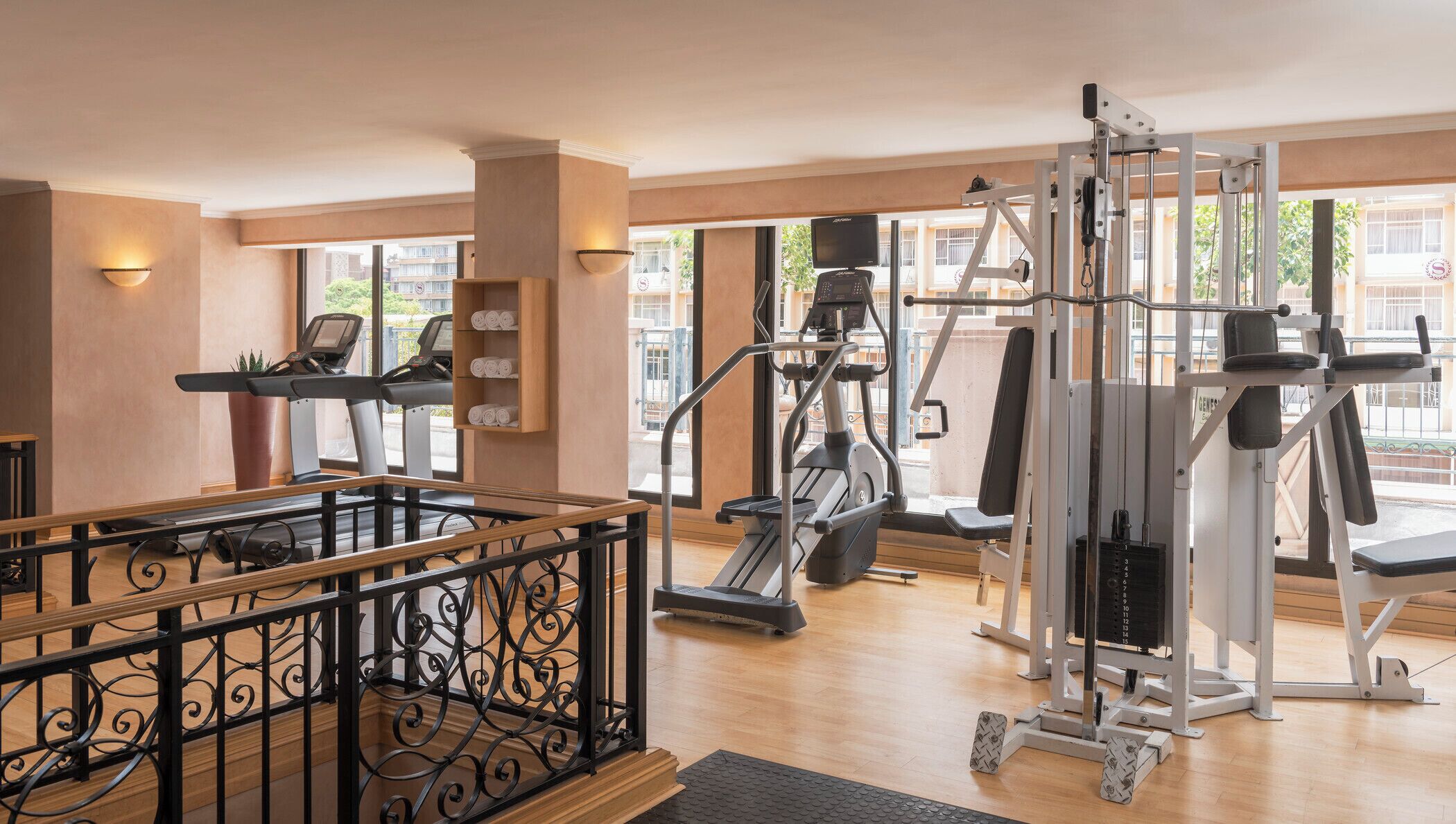 body treatments, body wraps, body scrubs, facials, reflexology