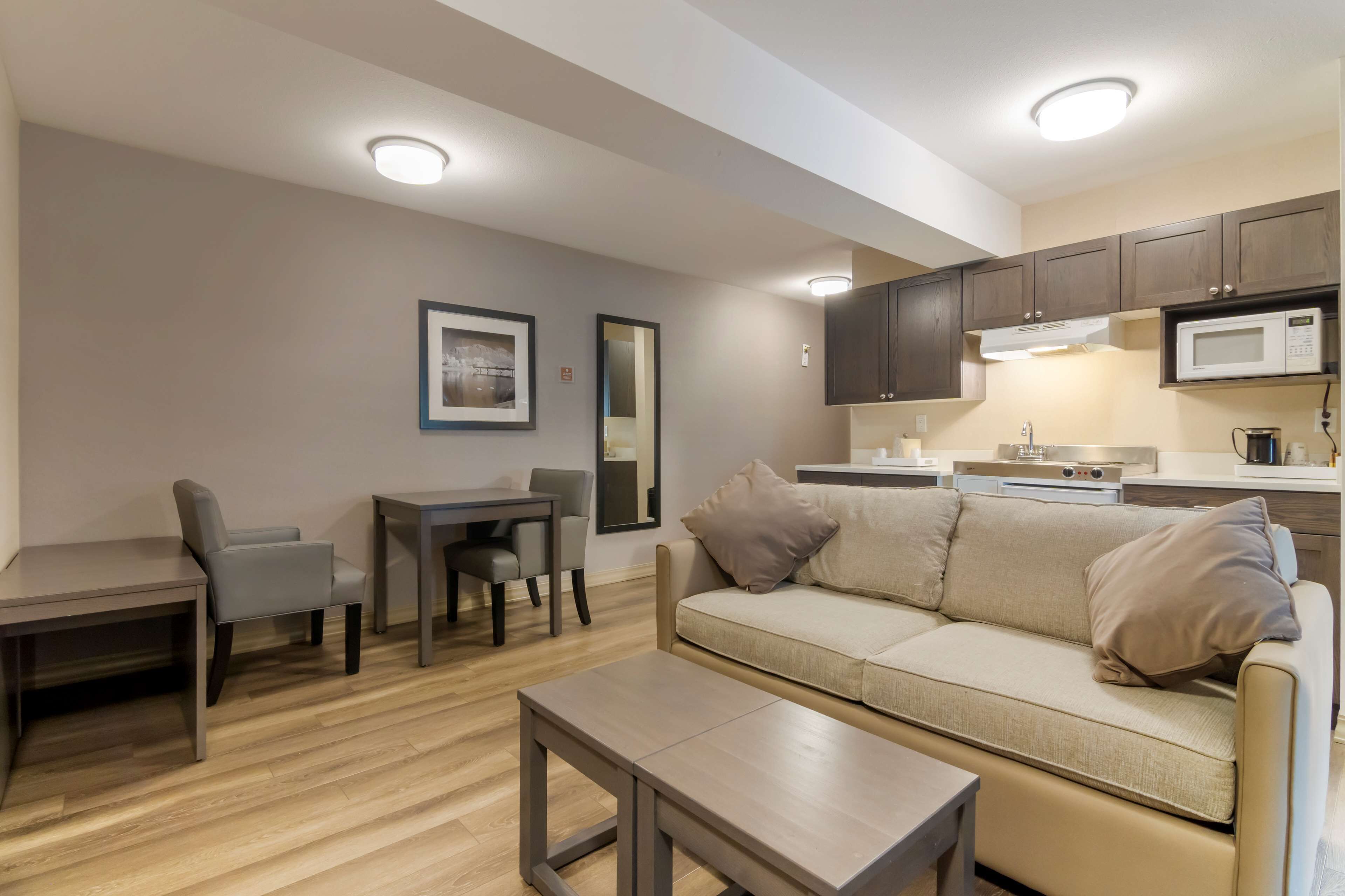 suite, 2 queen beds, kitchenette, mountain view (with sofabed) | 1 bedroom, hypo-allergenic bedding, down duvets, in-room safe