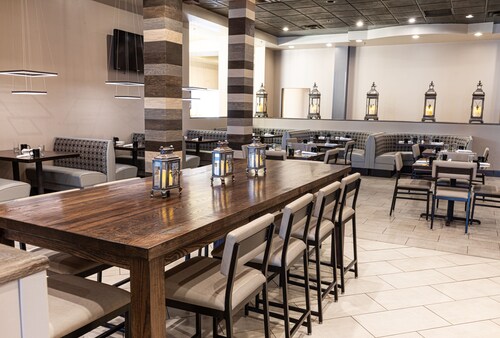 Holiday Inn St. Louis Arpt West-Earth City by IHG