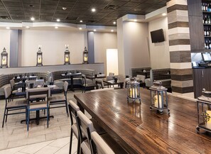 Restaurant - Holiday Inn St. Louis Arpt West-Earth City by IHG (Earth City)