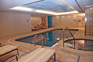 Couples treatment rooms, sauna, hot tub, body treatments, hydrotherapy