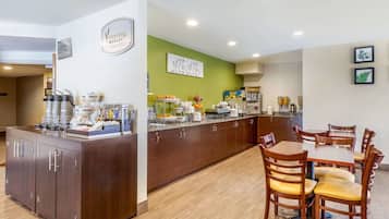 Free daily buffet breakfast