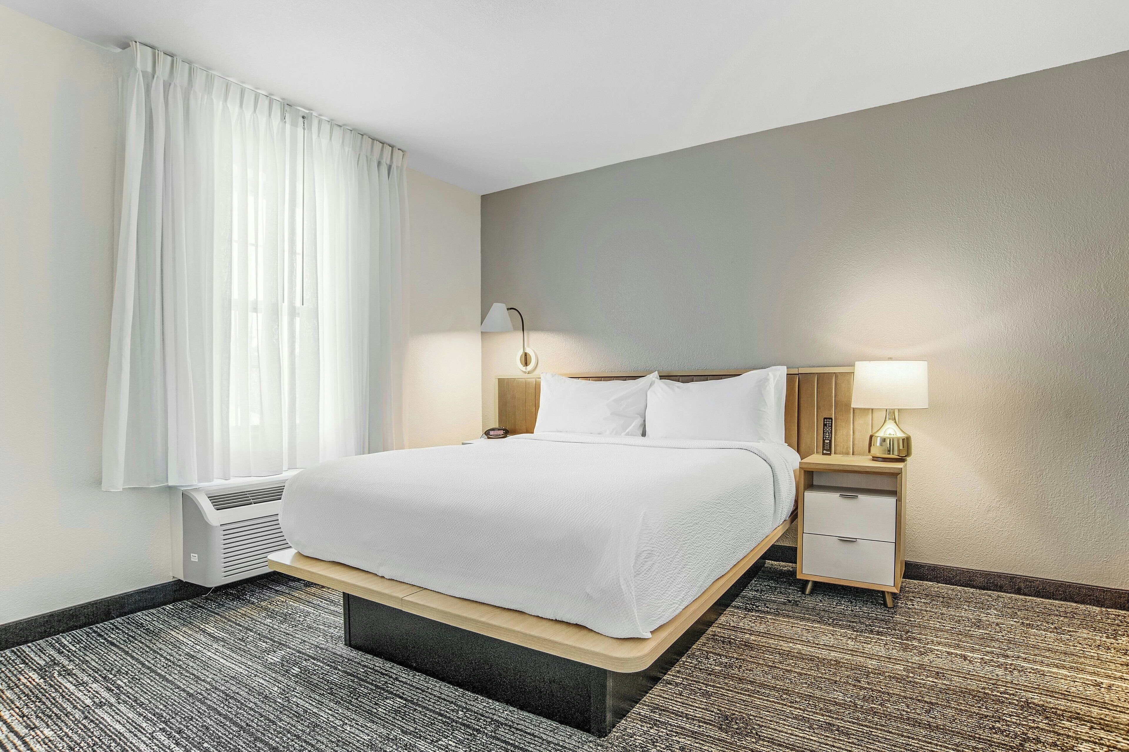 suite, 1 bedroom, non smoking | pillow-top beds, desk, laptop workspace, blackout curtains